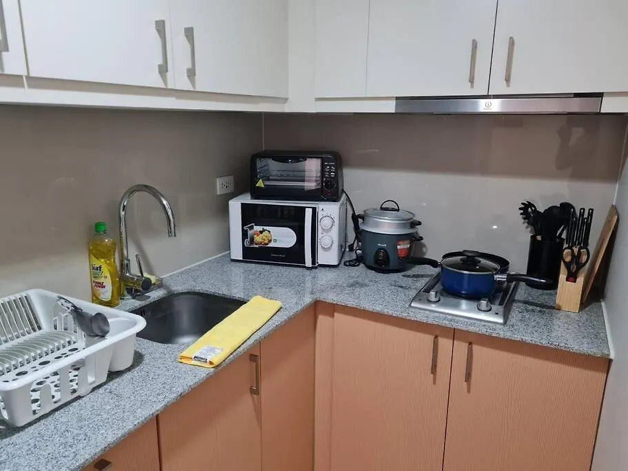 Lush 1Br Uptown Parksuites Bgc 200Mbps, Pool & Gym Manila Philippines