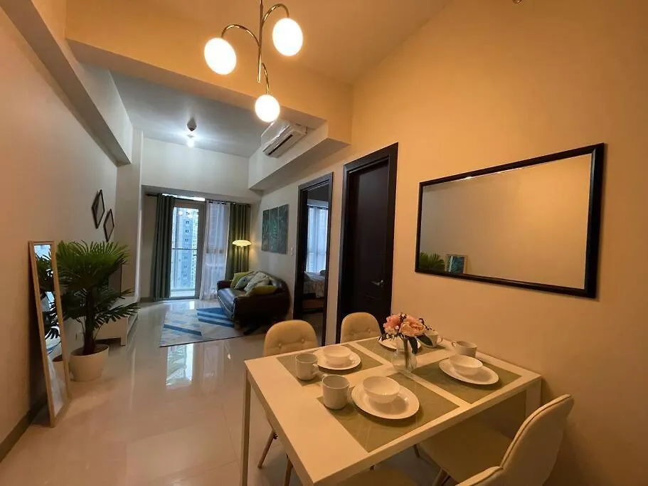 Lush 1Br Uptown Parksuites Bgc 200Mbps, Pool & Gym Manila Philippines